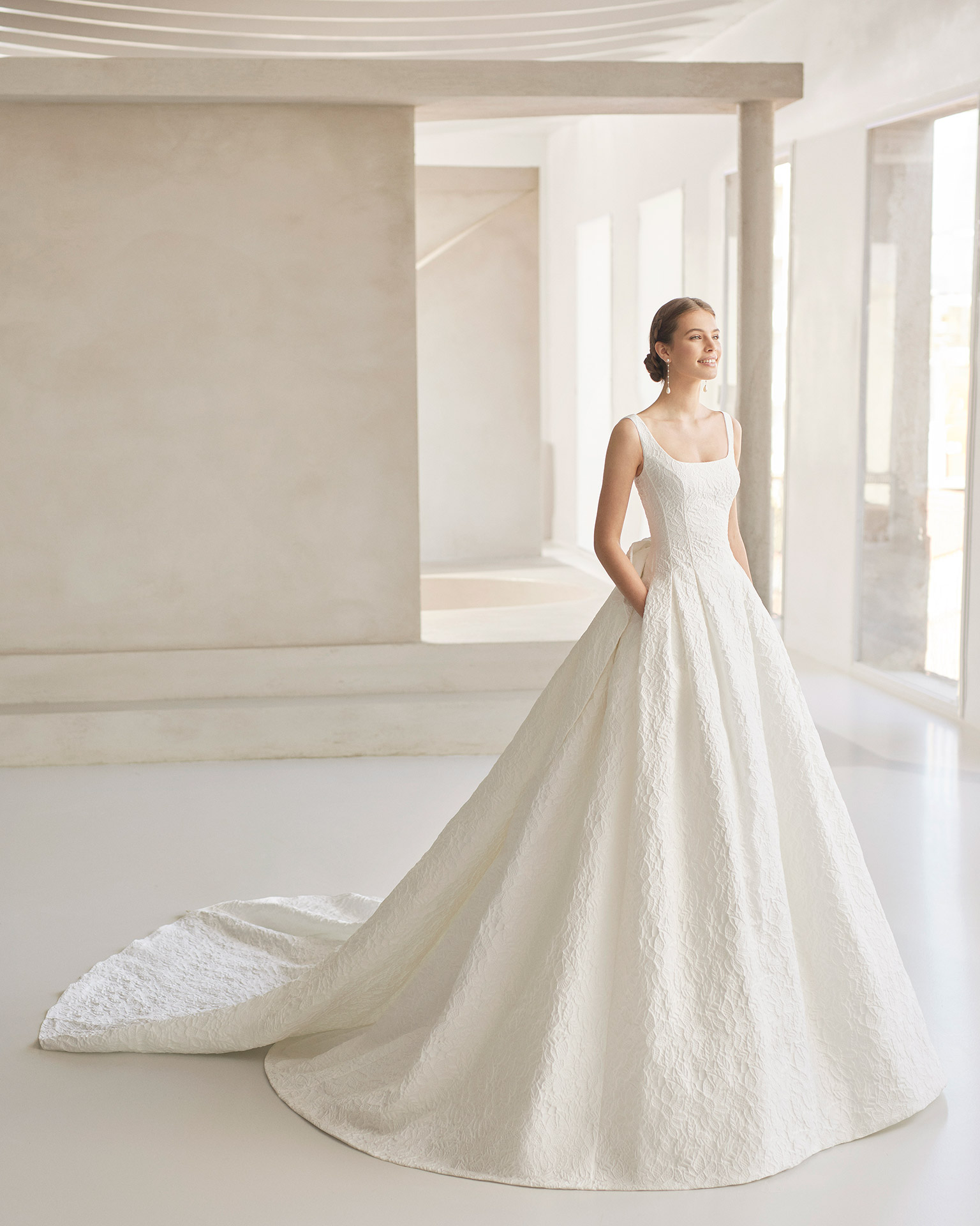Rosa Clará Couture at Anna's Bridal Couture